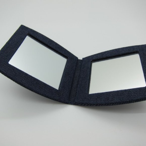 Women Handheld Mirror Purse Compact Portable Foldable 2x Magnification 2 Sided - Picture 3 of 6